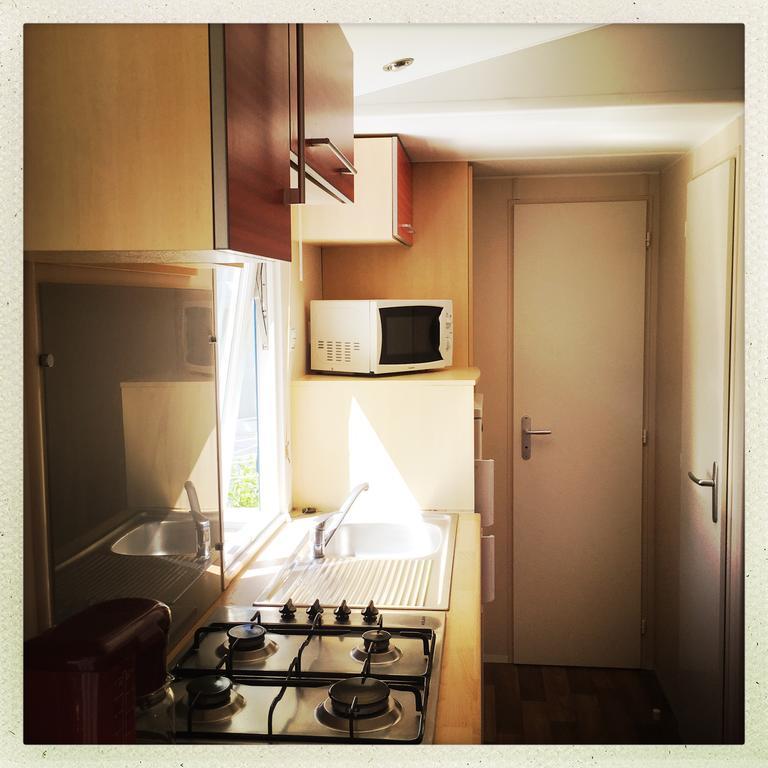 Camping Barataud Saint-Denis-d'Oleron Ngoại thất bức ảnh